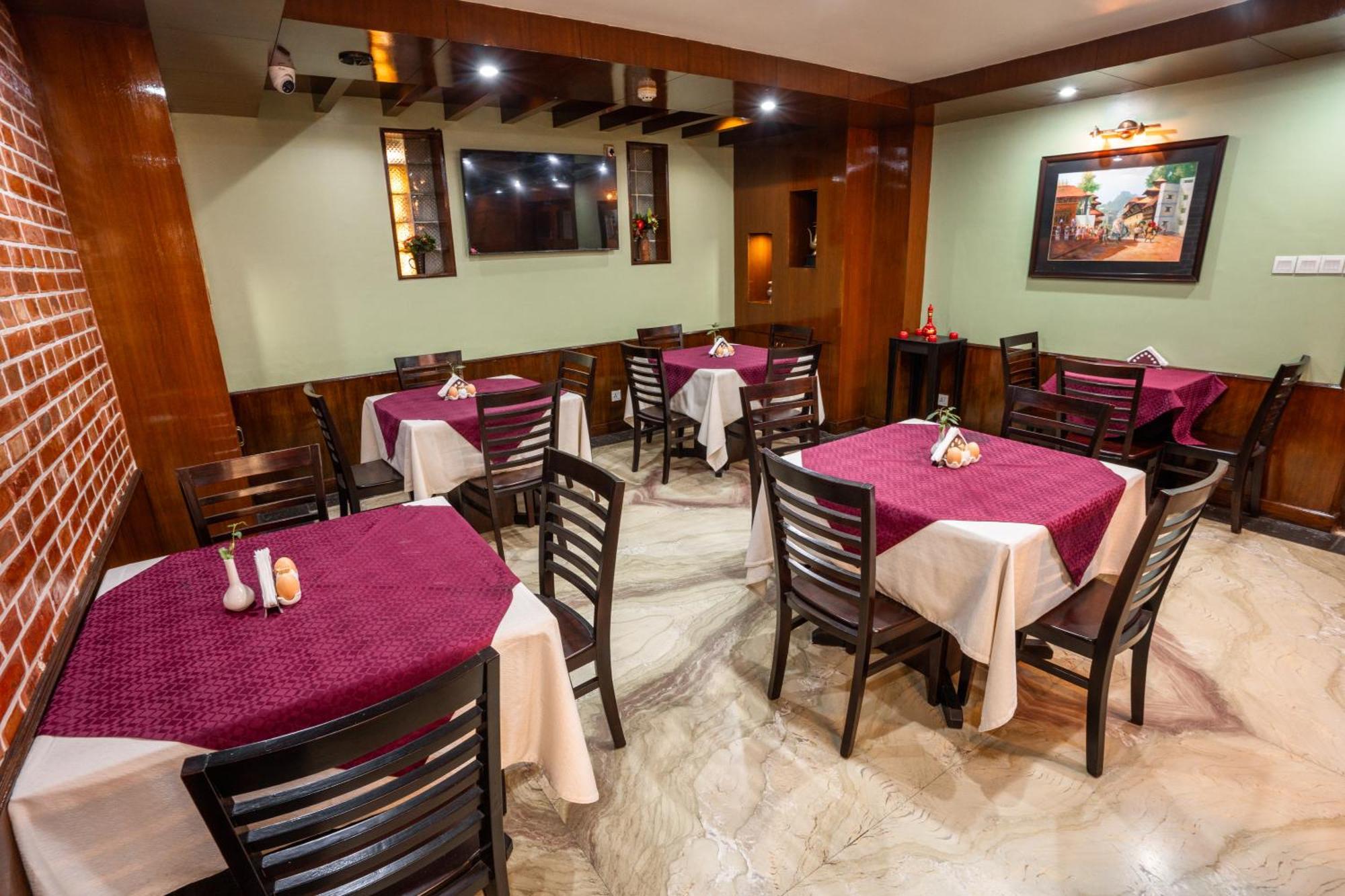 The Luxe Inn Boutique Hotel Катманду Екстер'єр фото